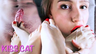 Close Up Footjob Cum at Feet Eating Sperm