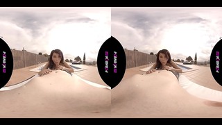 Virtual Reality La Vecina Joven Del Quinto Ninfomana Entra En La Piscina Comunitaria Cachonda Y Quiere Follar En El